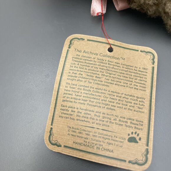 Boyds Bears Archive Collection Simone w/Bearware Hat, Original Tags, Fully Joint - Picture 8 of 10